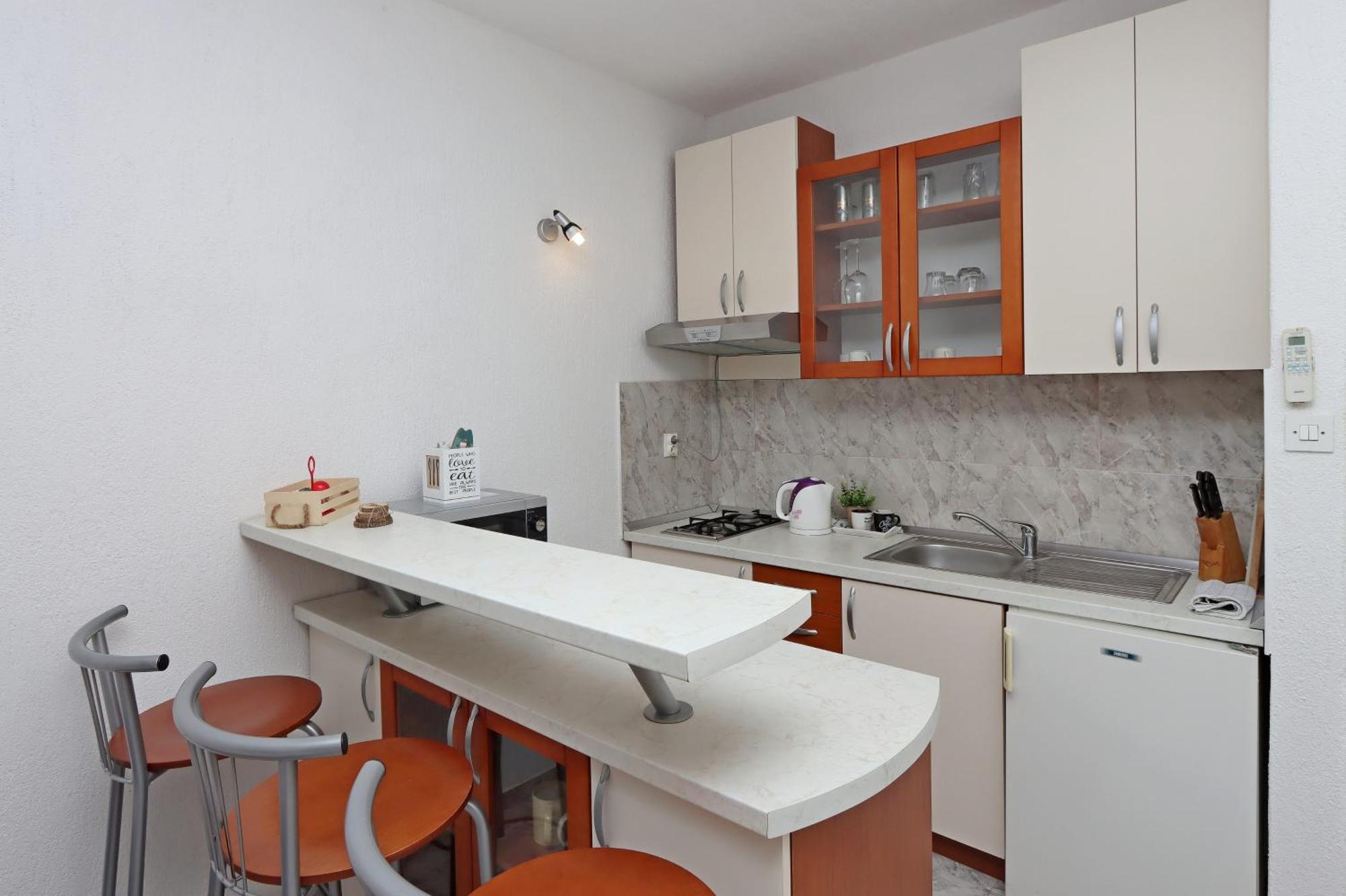 Apartments With A Parking Space Pinezici, Krk - 18967 Vrh  Εξωτερικό φωτογραφία